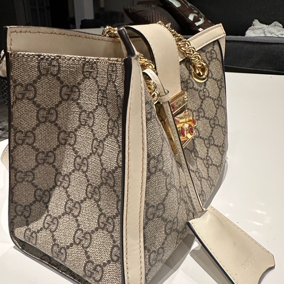 Gucci bag - Picture 3 of 8